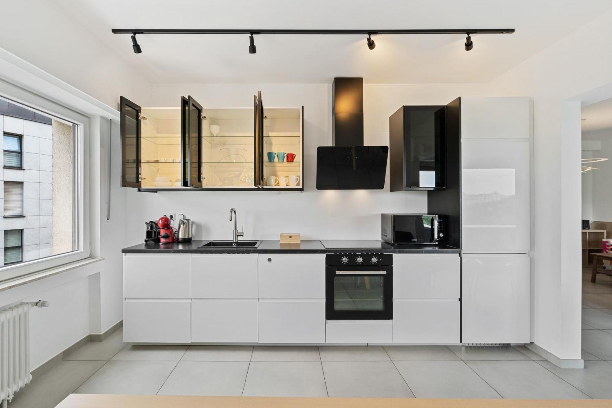 Central Lux 2Br Apt With City Views & Balcony ลักเซมเบิร์ก ภายนอก รูปภาพ